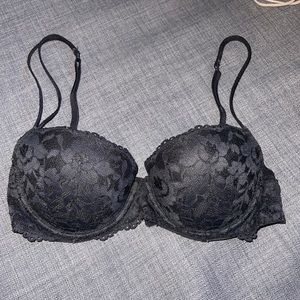 Victoria’s Secret pink bra